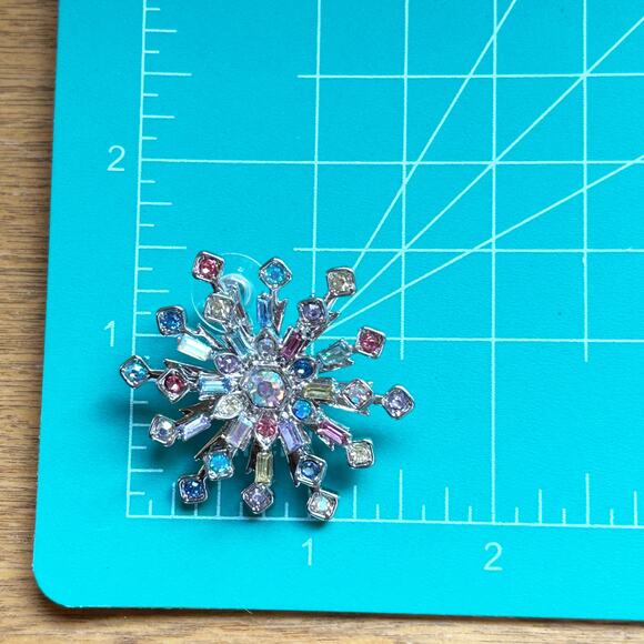 INC International Concepts Rhinestone Starburst Earrings NWT - Picture 7 of 7